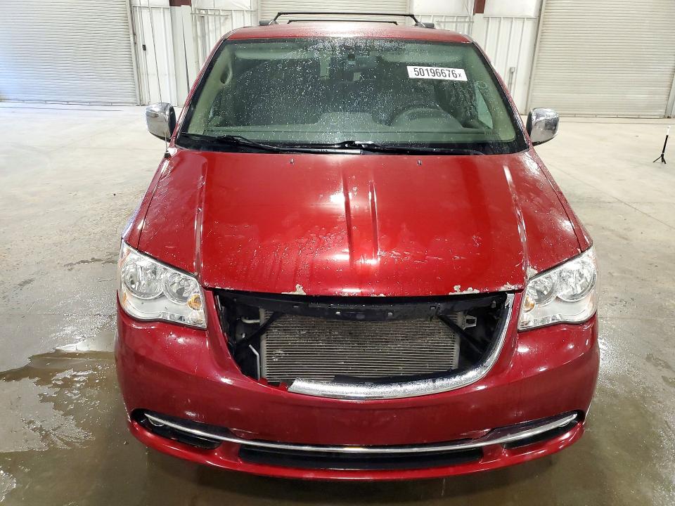 50196676 :رقم المزاد ، 2C4RC1CG6GR260805 vin ، 2016 Chrysler Town & Country مزاد بيع