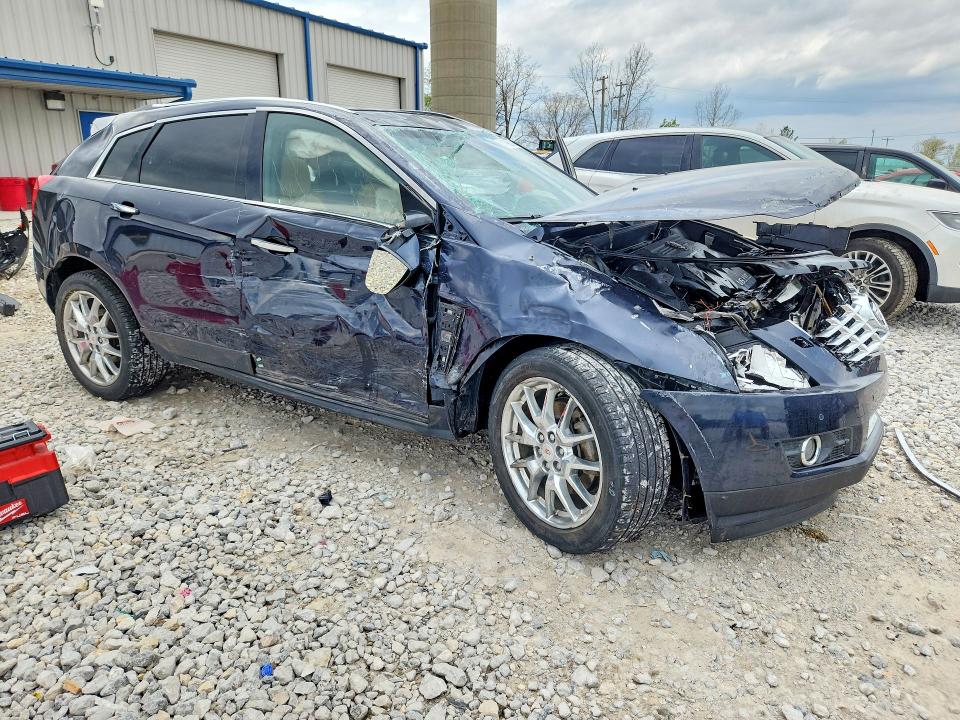 51090606 :رقم المزاد ، 3GYFNFE31ES583433 vin ، 2014 Cadillac Srx مزاد بيع