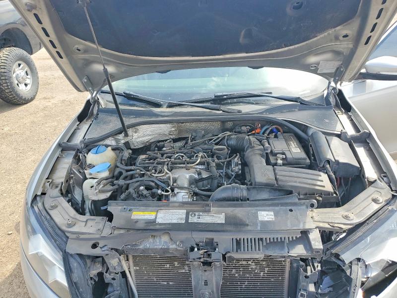 Продажа на аукционе авто 2013 Volkswagen Passat, vin: 1VWCN7A32DC142044, номер лота: 48582226
