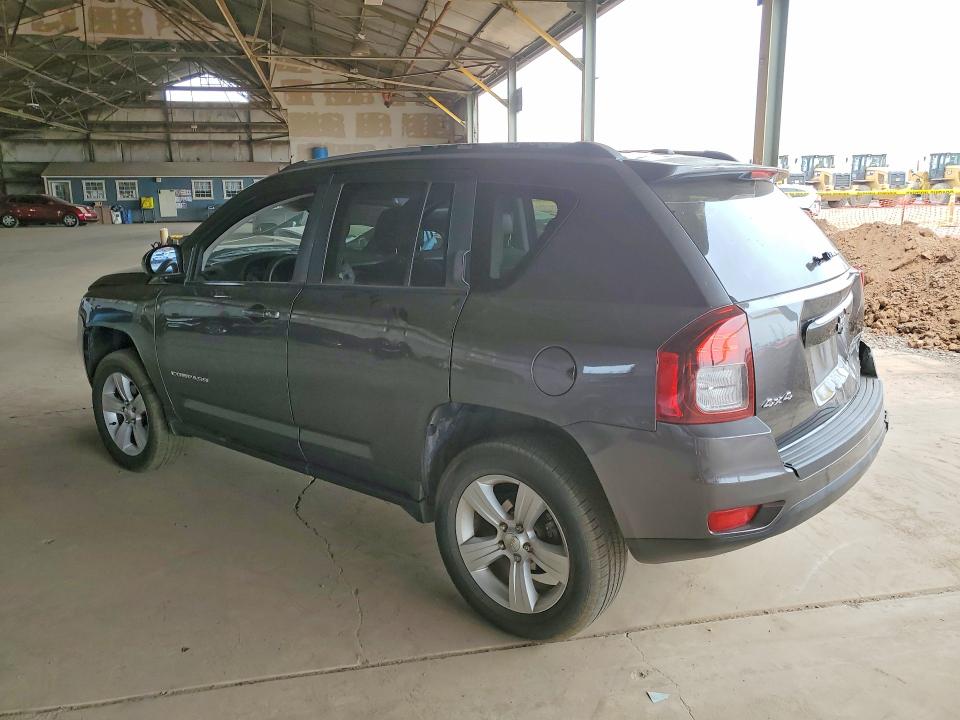 51256486 :رقم المزاد ، 1C4NJDBB9GD733241 vin ، 2016 Jeep Compass مزاد بيع