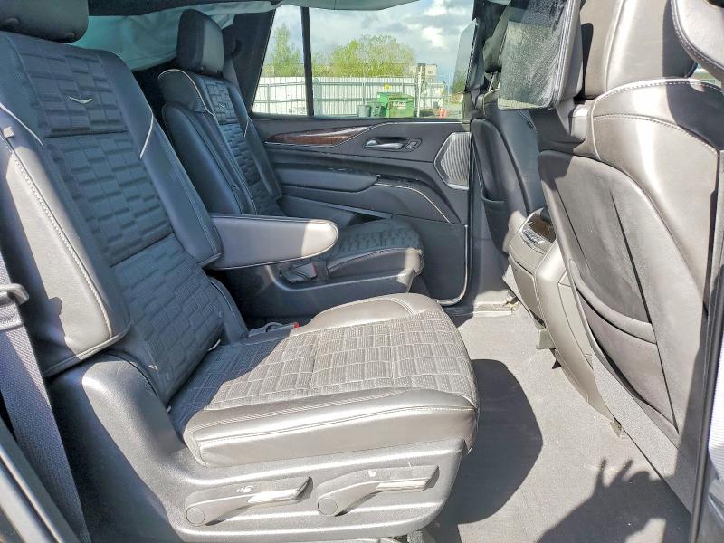 49625436 :رقم المزاد ، 1GYS4GKL0MR438221 vin ، 2021 Cadillac Escalade مزاد بيع