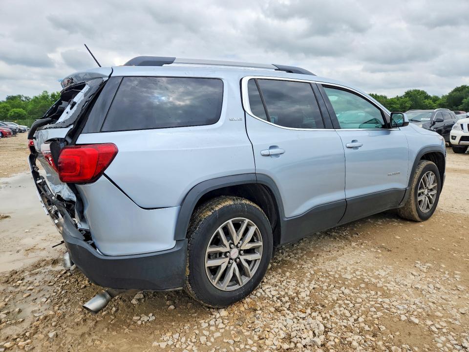 50690586 :رقم المزاد ، 1GKKNLLS2HZ298068 vin ، 2017 Gmc Acadia مزاد بيع