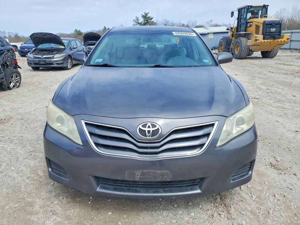 48989636 :رقم المزاد ، 4T4BF3EK9BR098462 vin ، 2011 Toyota Camry مزاد بيع