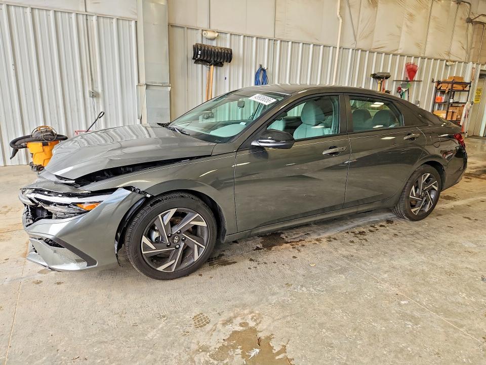 49936856 :رقم المزاد ، KMHLM4DG9SU045428 vin ، 2025 Hyundai Elantra مزاد بيع