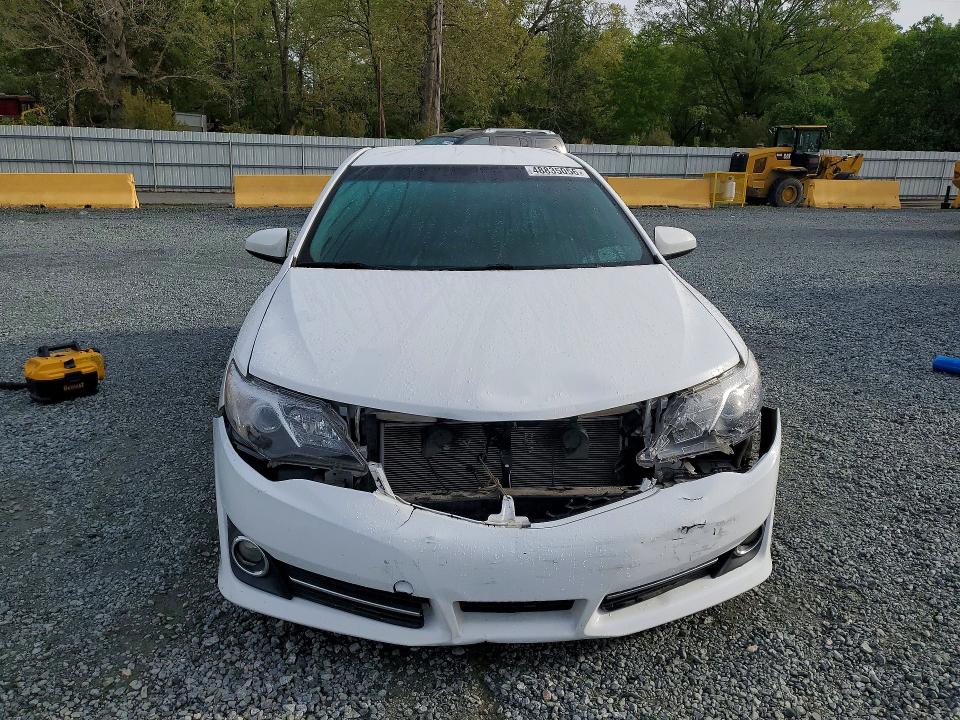 48835056 :رقم المزاد ، 4T1BF1FK7EU839192 vin ، 2014 Toyota Camry مزاد بيع