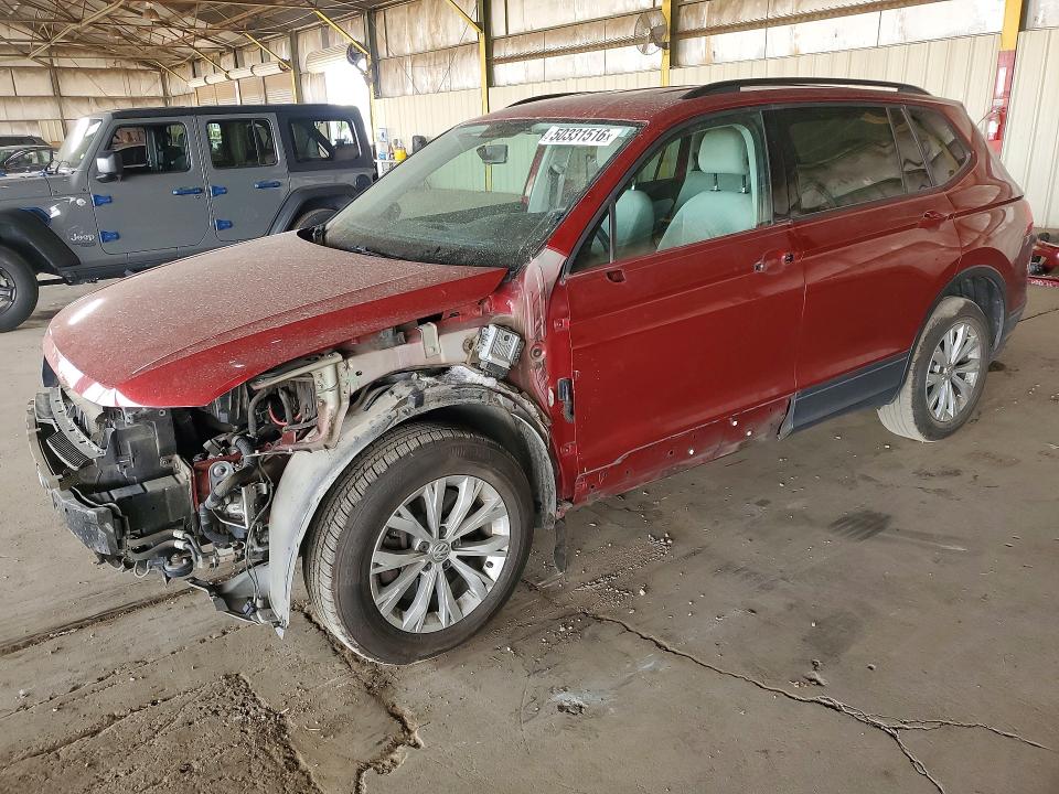 50331516 :رقم المزاد ، 3VV1B7AX2JM013559 vin ، 2018 Volkswagen Tiguan مزاد بيع