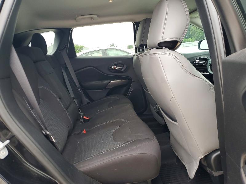 Продаж на аукціоні авто 2019 Jeep Cherokee, vin: 1C4PJLCB0KD392547, номер лоту: 51505386