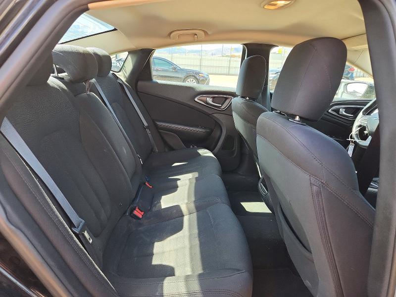 48694516 :رقم المزاد ، 1C3CCCAB7GN131448 vin ، 2016 Chrysler 200 مزاد بيع