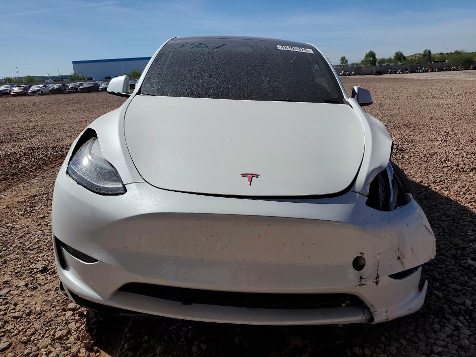 Продажа на аукционе авто 2024 Tesla Model Y, vin: 7SAYGAEE5RF064237, номер лота: 48105326