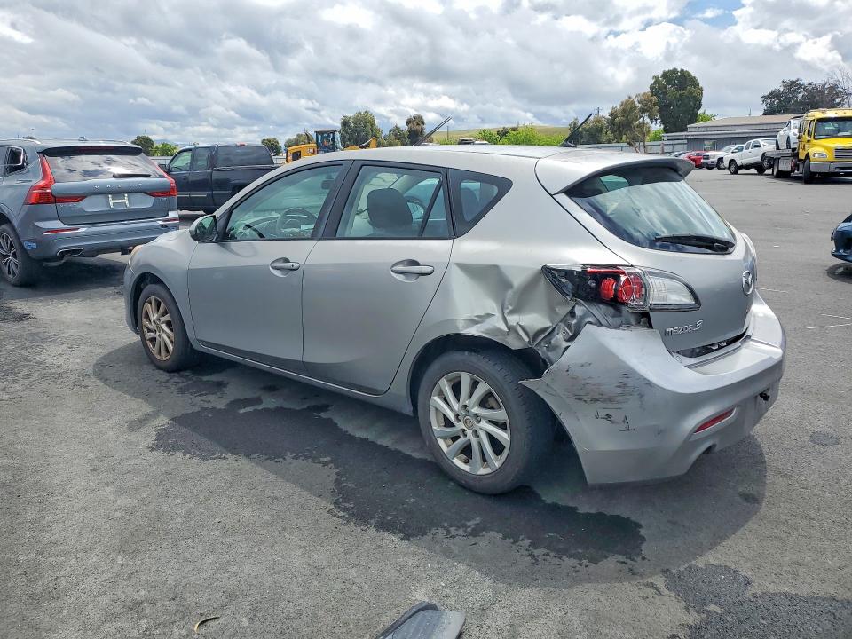 50980226 :رقم المزاد ، JM1BL1L88C1557633 vin ، 2012 Mazda 3 مزاد بيع