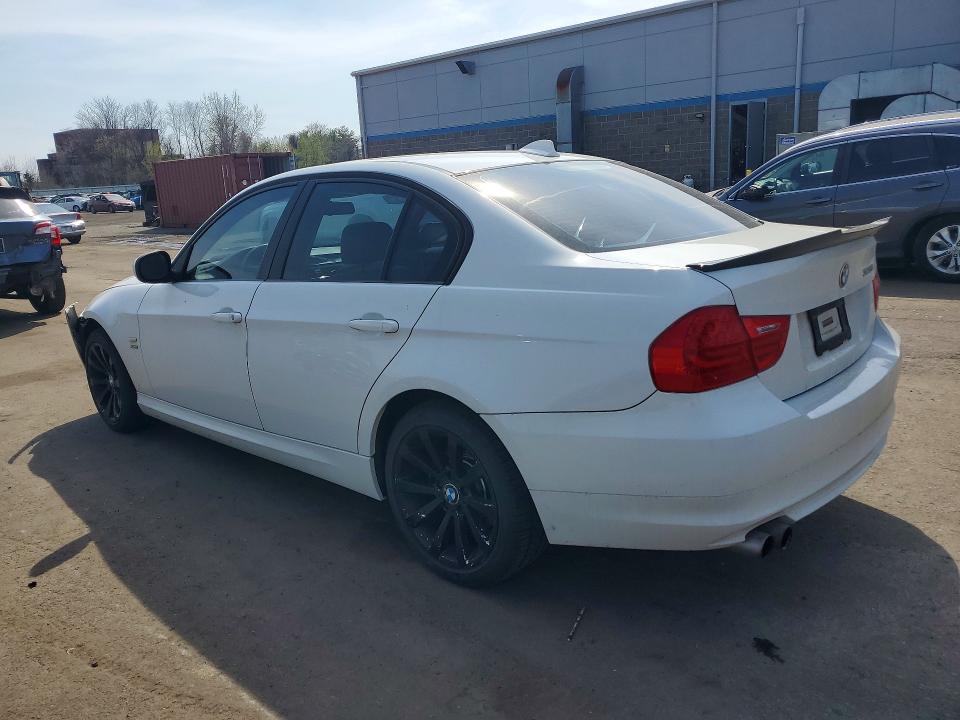 49814996 :رقم المزاد ، WBAPK7C50BA972409 vin ، 2011 Bmw 328 مزاد بيع