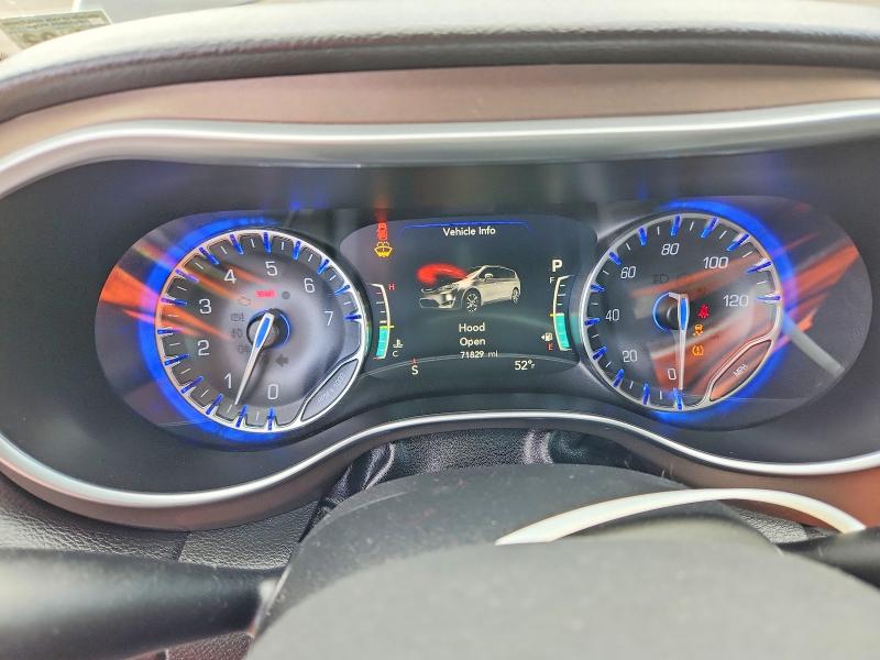 Продажа на аукционе авто 2018 Chrysler Pacifica, vin: 2C4RC1EG1JR270775, номер лота: 49427516