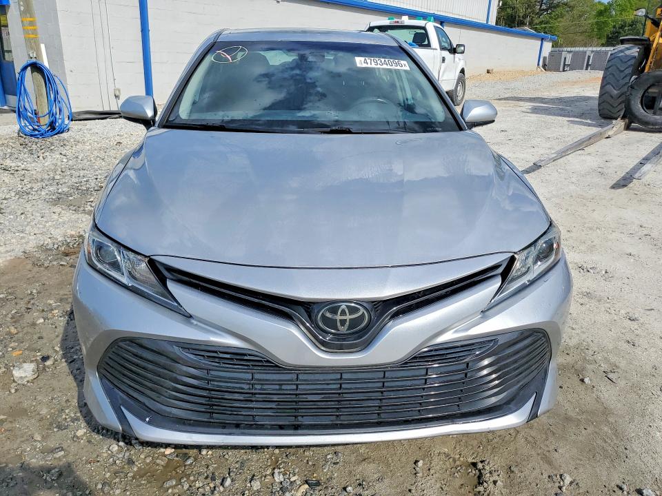 Продаж на аукціоні авто 2019 Toyota Camry, vin: 4T1B11HK0KU751446, номер лоту: 47934096