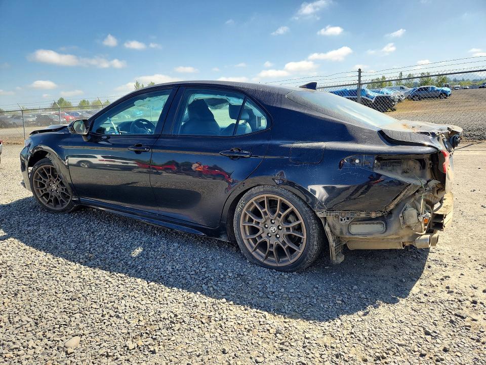 2023 Toyota Camry Hybrid მანქანა იყიდება აუქციონზე, vin: 4T1T31AK7PU047132, აუქციონის ნომერი: 51625916