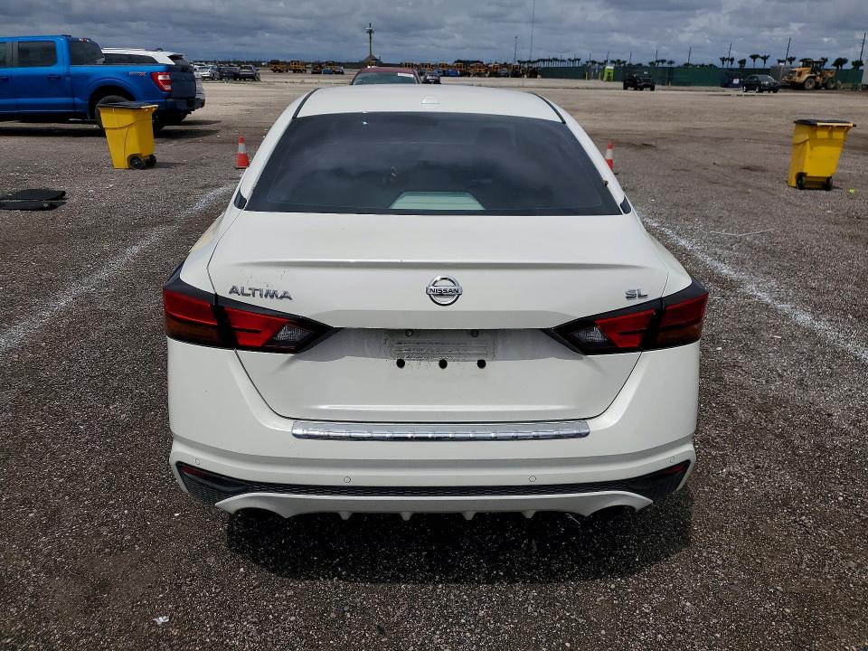 2021 Nissan Altima მანქანა იყიდება აუქციონზე, vin: 1N4BL4EV9MN351340, აუქციონის ნომერი: 49057106