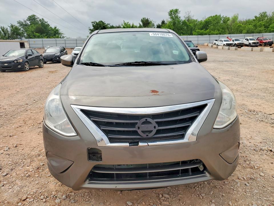 50418076 :رقم المزاد ، 3N1CN7AP7FL827317 vin ، 2015 Nissan Versa مزاد بيع