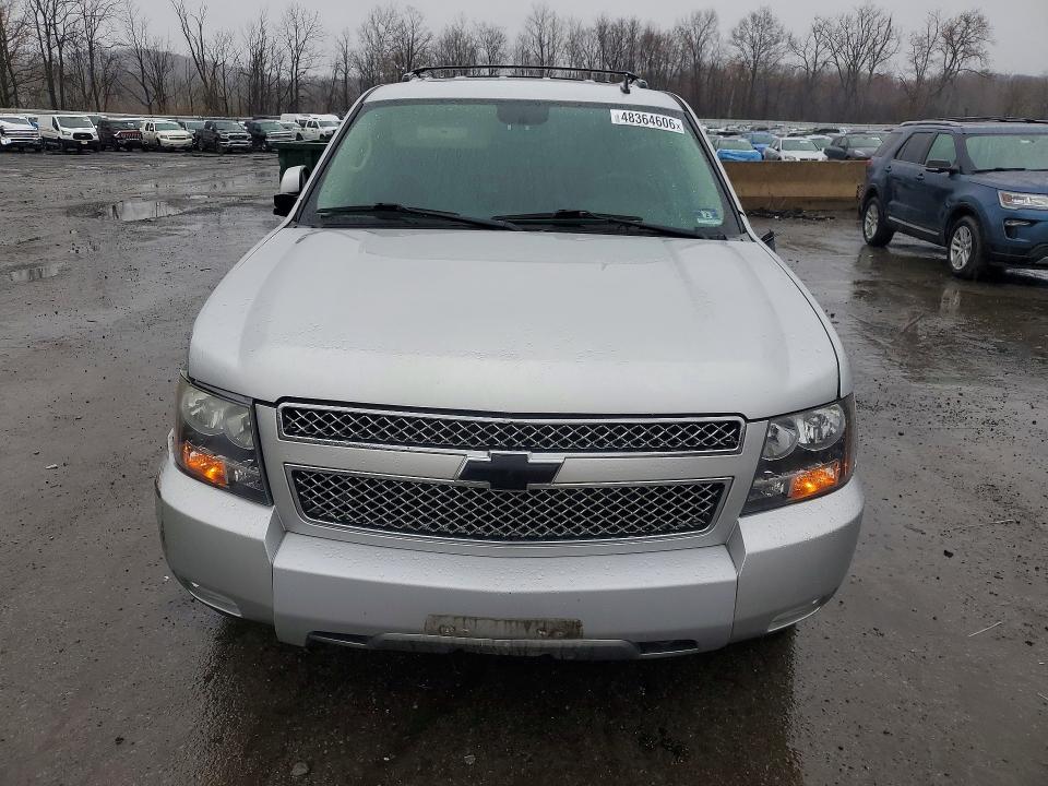 48364606 :رقم المزاد ، 1GNSKBE02BR292456 vin ، 2011 Chevrolet Tahoe مزاد بيع