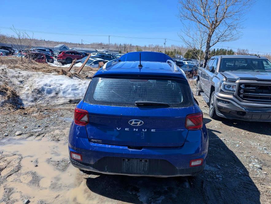 50645306 :رقم المزاد ، KMHRC8A37PU273974 vin ، 2023 Hyundai Venue مزاد بيع