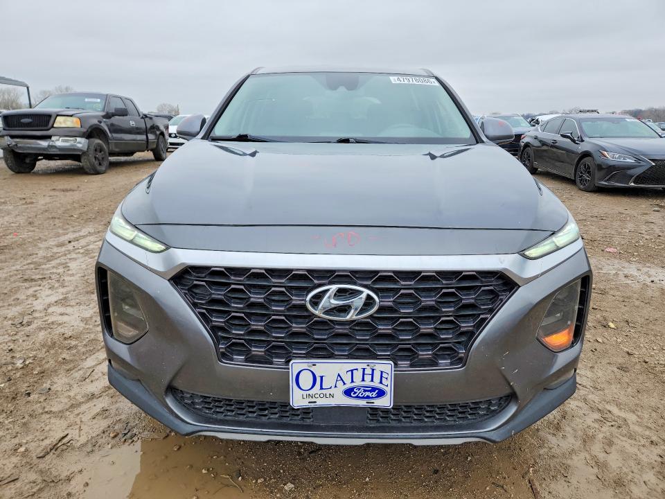 2019 Hyundai Santa Fe მანქანა იყიდება აუქციონზე, vin: 5NMS3CAD4KH009645, აუქციონის ნომერი: 47978086