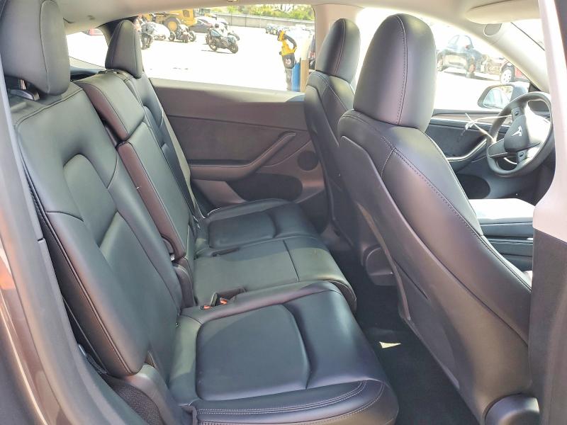 51838076 :رقم المزاد ، 7SAYGAEE1PF925586 vin ، 2023 Tesla Model Y مزاد بيع