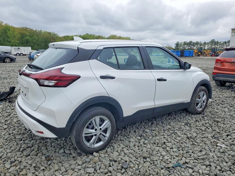50322616 :رقم المزاد ، 3N1CP5BV4NL529754 vin ، 2022 Nissan Kicks مزاد بيع