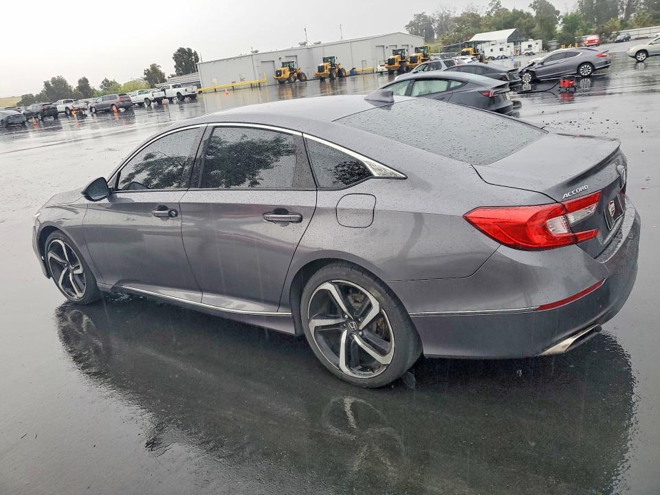 Продаж на аукціоні авто 2018 Honda Accord, vin: 1HGCV2F58JA010057, номер лоту: 49646126
