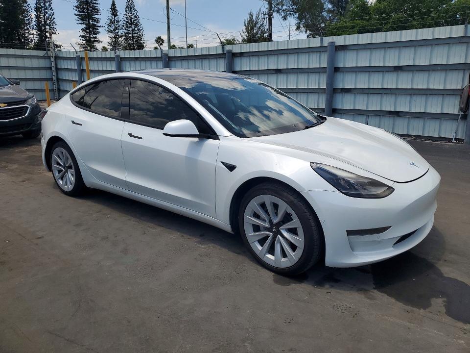 2021 Tesla Model 3 მანქანა იყიდება აუქციონზე, vin: 5YJ3E1EA0MF986613, აუქციონის ნომერი: 50416856