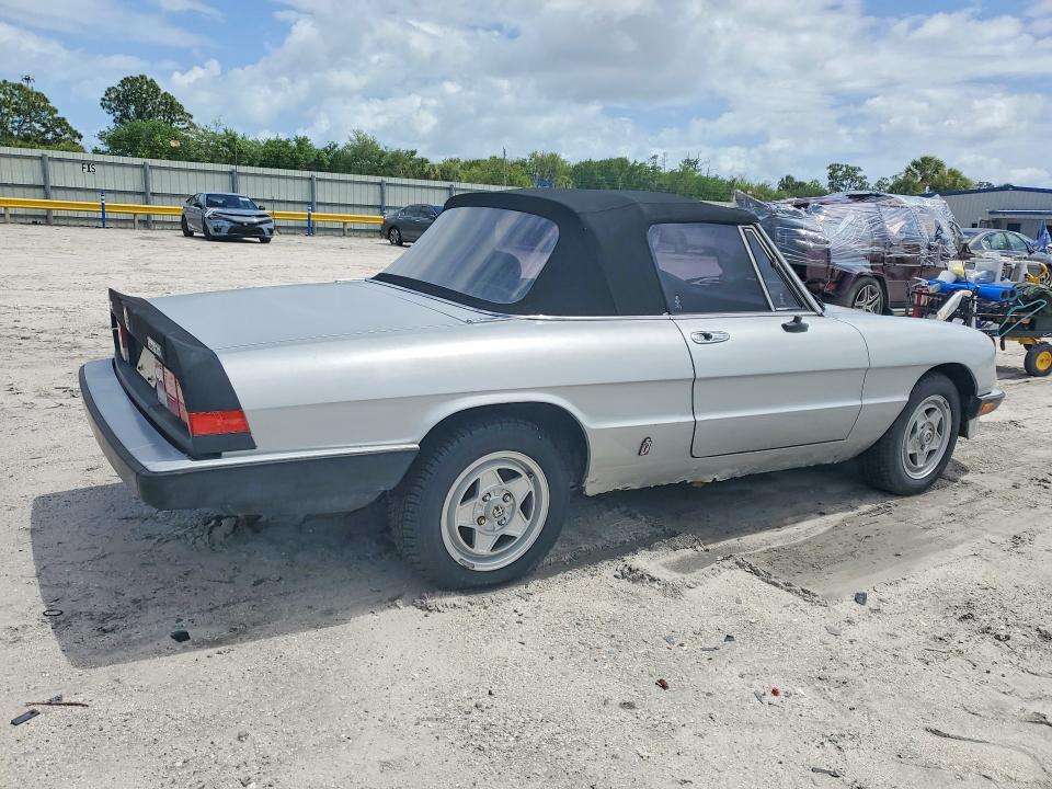 49408376 :رقم المزاد ، ZARBA5412F1021396 vin ، 1985 Alfa Romeo Veloce مزاد بيع