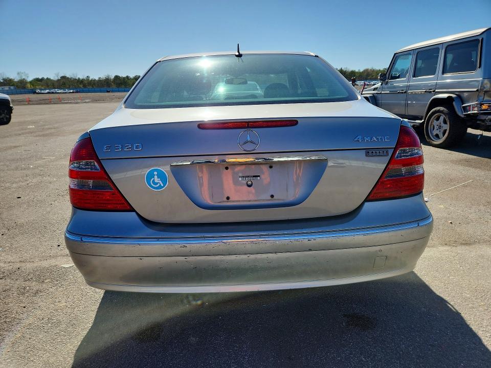 2005 Mercedes-benz E მანქანა იყიდება აუქციონზე, vin: WDBUF82J15X169378, აუქციონის ნომერი: 51731036