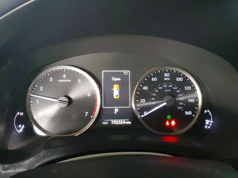 49332726 :رقم المزاد ، JTHBA1D20J5078594 vin ، 2018 Lexus Is مزاد بيع