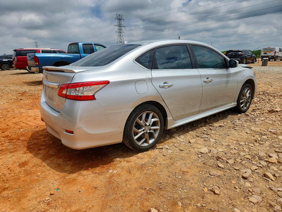 2014 Nissan Sentra მანქანა იყიდება აუქციონზე, vin: 3N1AB7AP8EY342086, აუქციონის ნომერი: 51756376