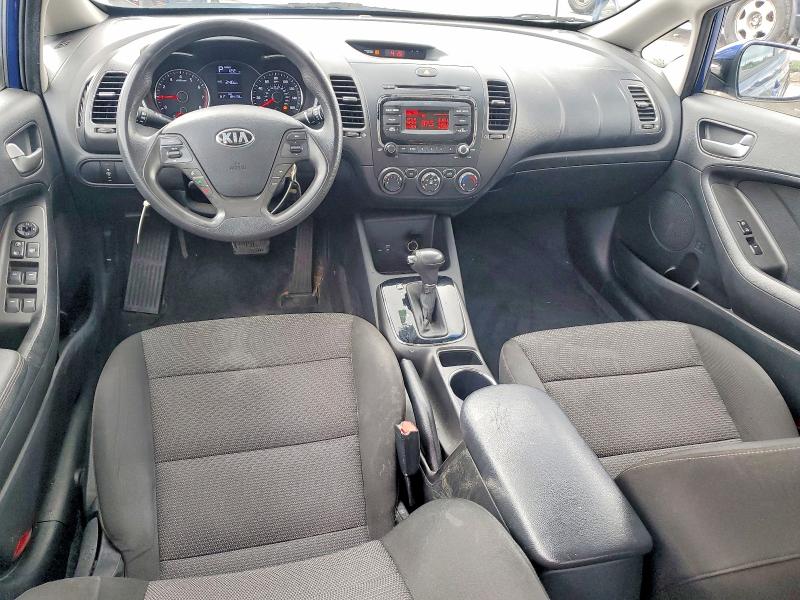 2017 Kia Forte მანქანა იყიდება აუქციონზე, vin: 3KPFK4A76HE133629, აუქციონის ნომერი: 48981136