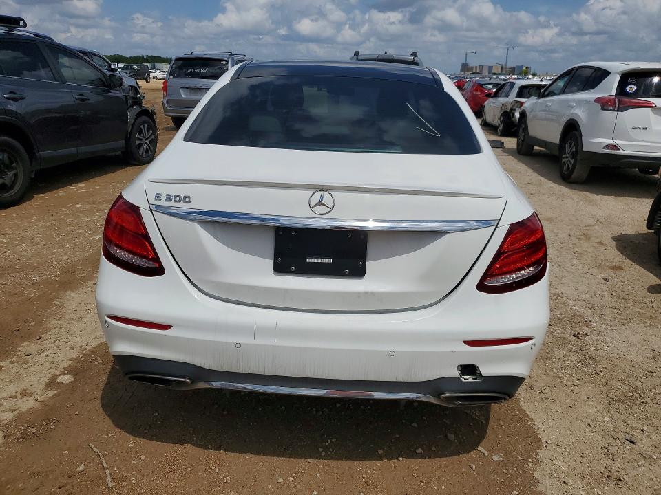 Продажа на аукционе авто 2018 Mercedes-benz E, vin: WDDZF4JB1JA389133, номер лота: 50913306