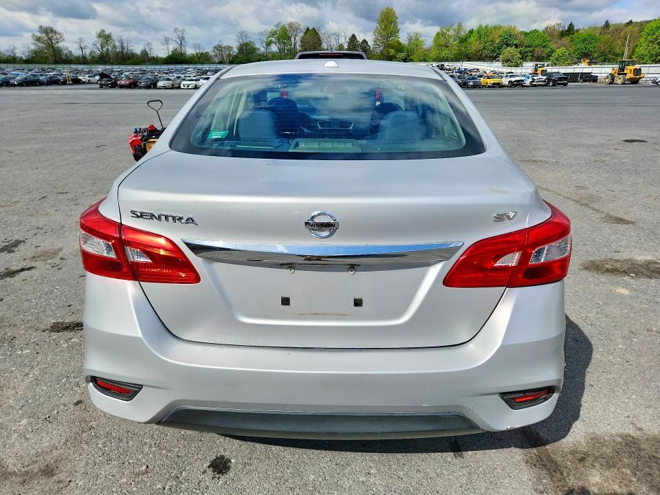 Продажа на аукционе авто 2018 Nissan Sentra, vin: 3N1AB7AP5JL640831, номер лота: 50429526