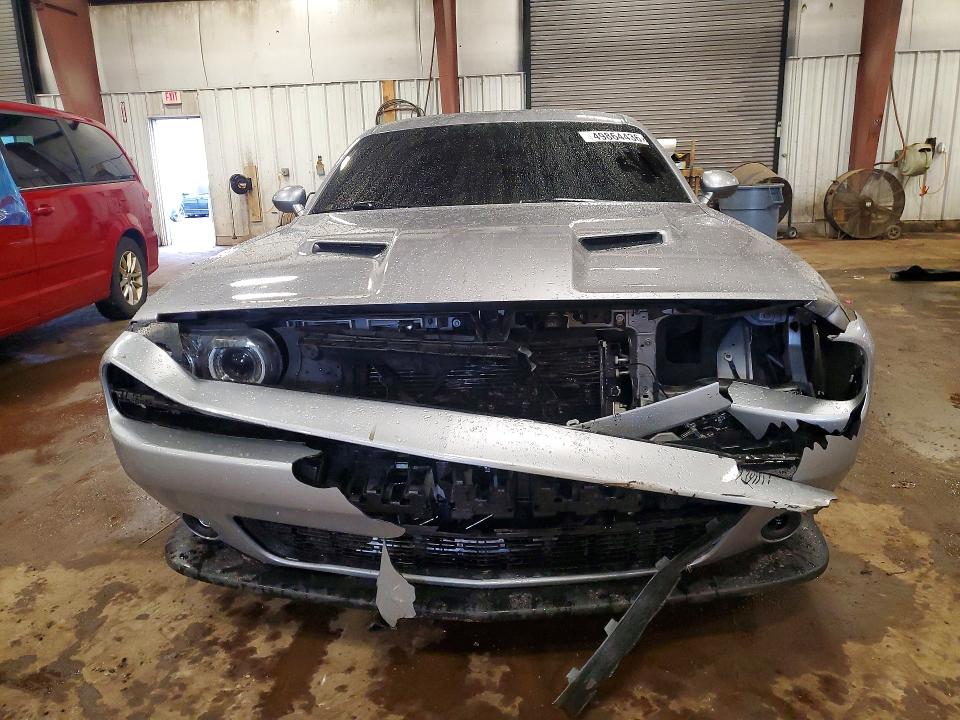 49864436 :رقم المزاد ، 2C3CDZFJXGH217782 vin ، 2016 Dodge Challenger مزاد بيع