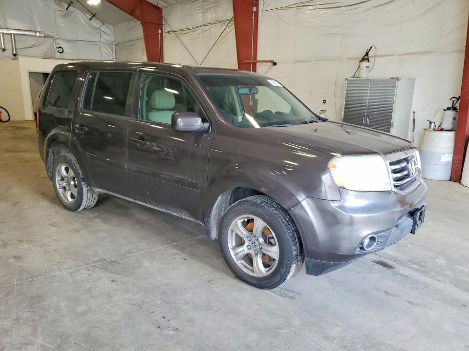 49999376 :رقم المزاد ، 5FNYF4H54EB031088 vin ، 2014 Honda Pilot مزاد بيع