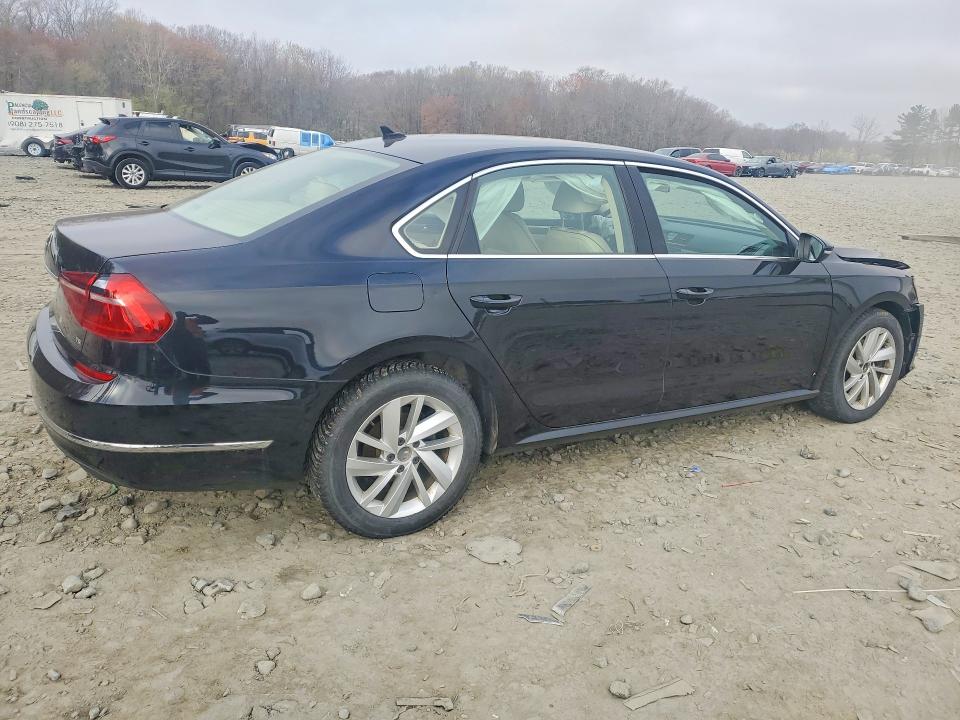 2018 Volkswagen Passat მანქანა იყიდება აუქციონზე, vin: 1VWBA7A35JC004758, აუქციონის ნომერი: 49592336