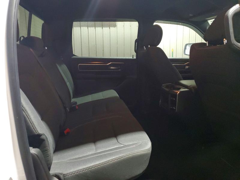 51618066 :رقم المزاد ، 1C6RRFFG4KN647065 vin ، 2019 Ram 1500 مزاد بيع