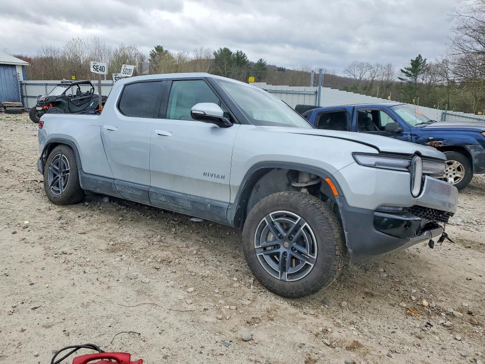 50634656 :رقم المزاد ، 7FCTGBAA7SN036117 vin ، 2025 Rivian R1t مزاد بيع