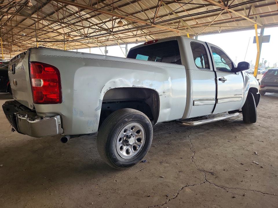 48930326 :رقم المزاد ، 1GCRCREA7BZ125287 vin ، 2011 Chevrolet Silverado مزاد بيع