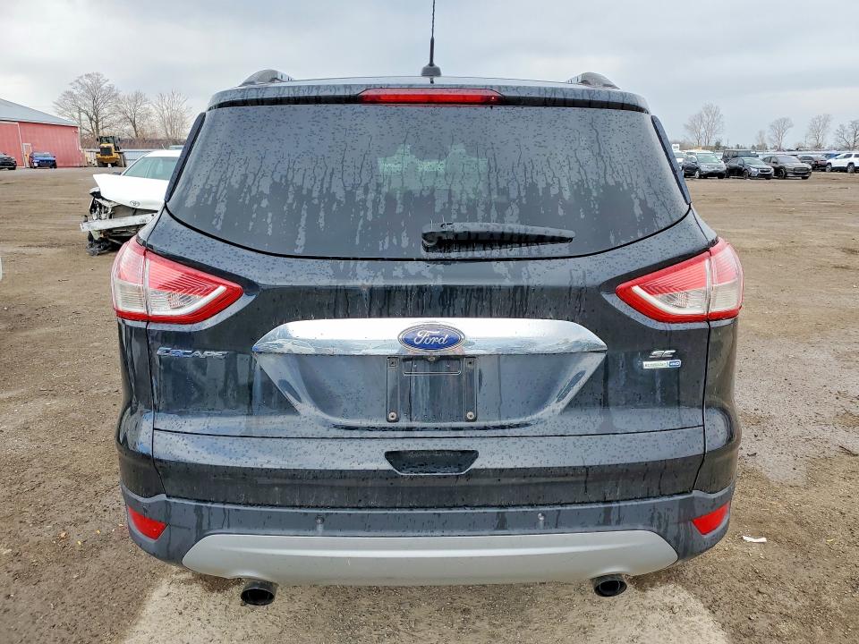 49234106 :رقم المزاد ، 1FMCU9G97FUB98714 vin ، 2015 Ford Escape مزاد بيع