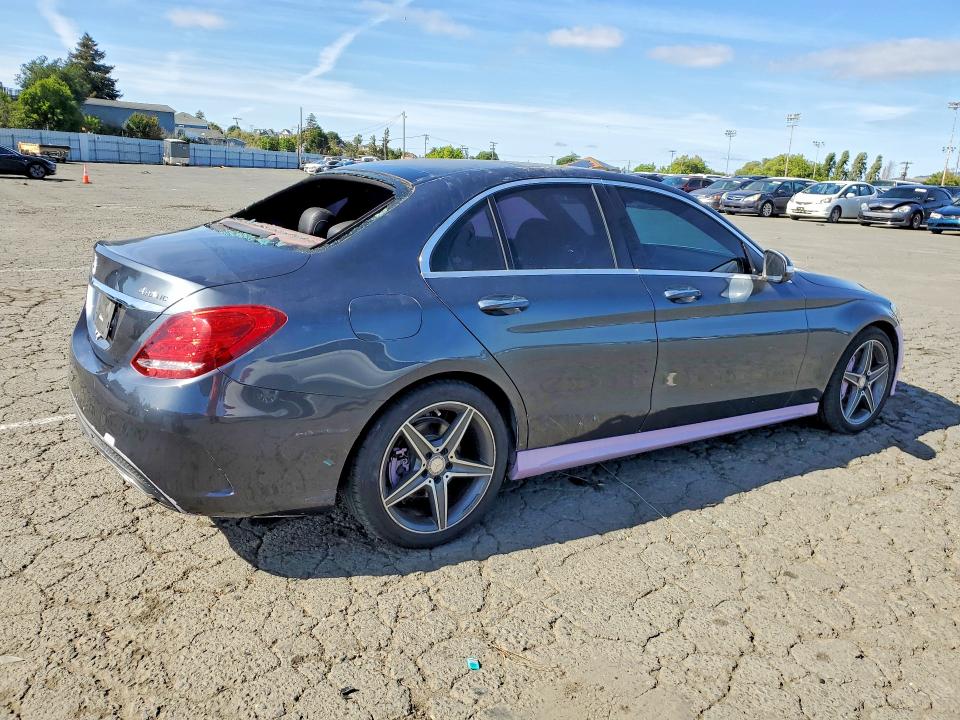 Продажа на аукционе авто 2015 Mercedes-benz C, vin: 55SWF4KB4FU042842, номер лота: 49990226