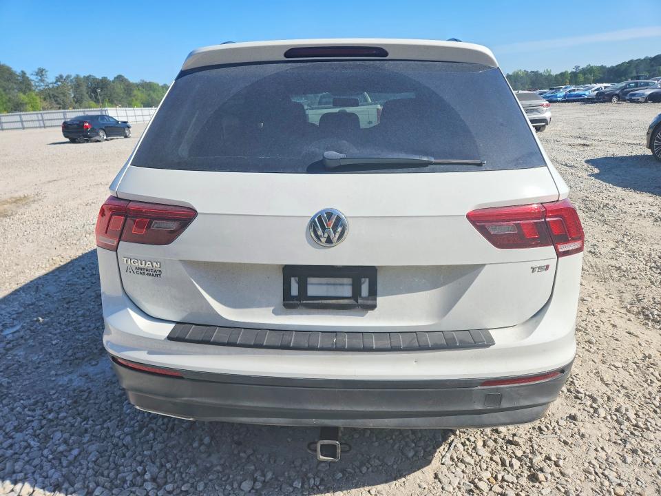 48305396 :رقم المزاد ، 3VV1B7AX1JM078953 vin ، 2018 Volkswagen Tiguan مزاد بيع