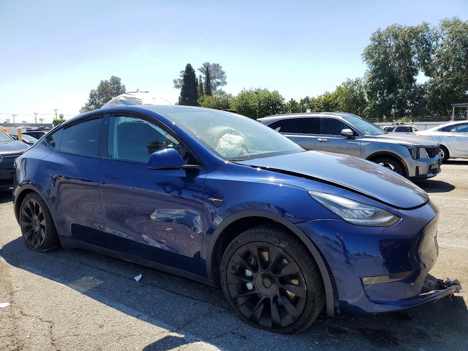 Продажа на аукционе авто 2021 Tesla Model Y, vin: 5YJYGDEE4MF282337, номер лота: 50510146
