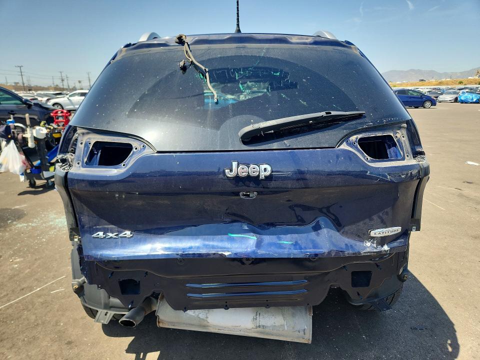 50345786 :رقم المزاد ، 1C4PJMCB2GW130529 vin ، 2016 Jeep Cherokee مزاد بيع