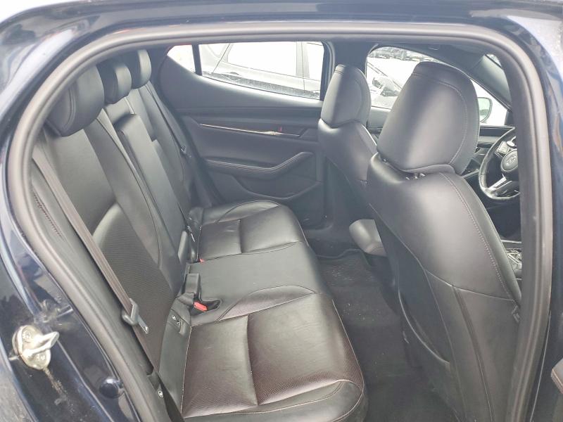 Продаж на аукціоні авто 2019 Mazda 3, vin: JM1BPBMM4K1147092, номер лоту: 49738016