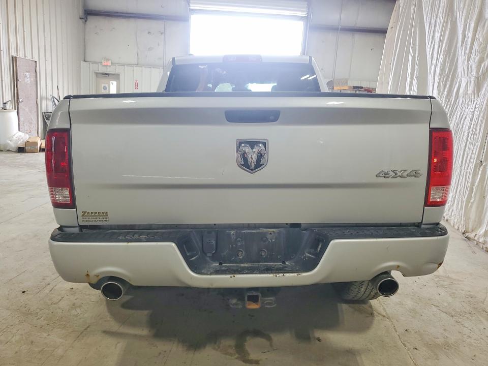 49612096 :رقم المزاد ، 1C6RR7FT8HS779615 vin ، 2017 Ram 1500 مزاد بيع
