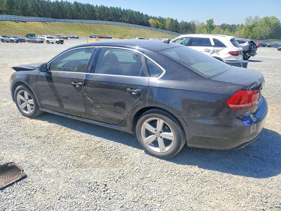 49285166 :رقم المزاد ، 1VWBH7A38CC072616 vin ، 2012 Volkswagen Passat مزاد بيع