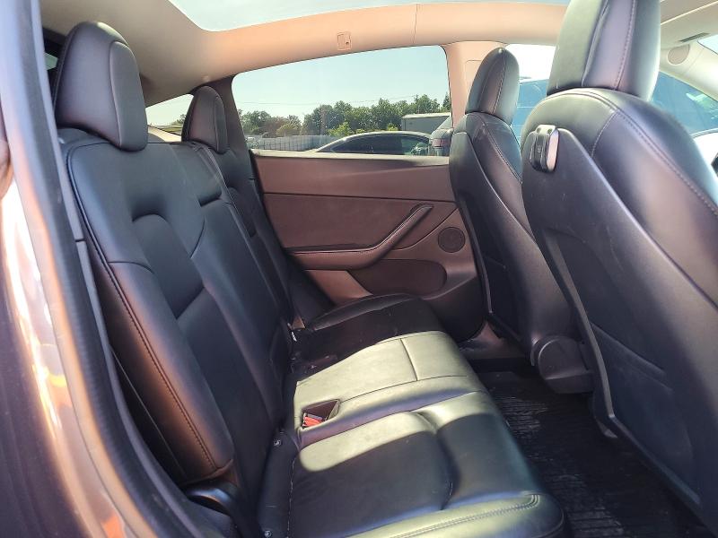48680826 :رقم المزاد ، 5YJYGDEE2MF096943 vin ، 2021 Tesla Model Y مزاد بيع