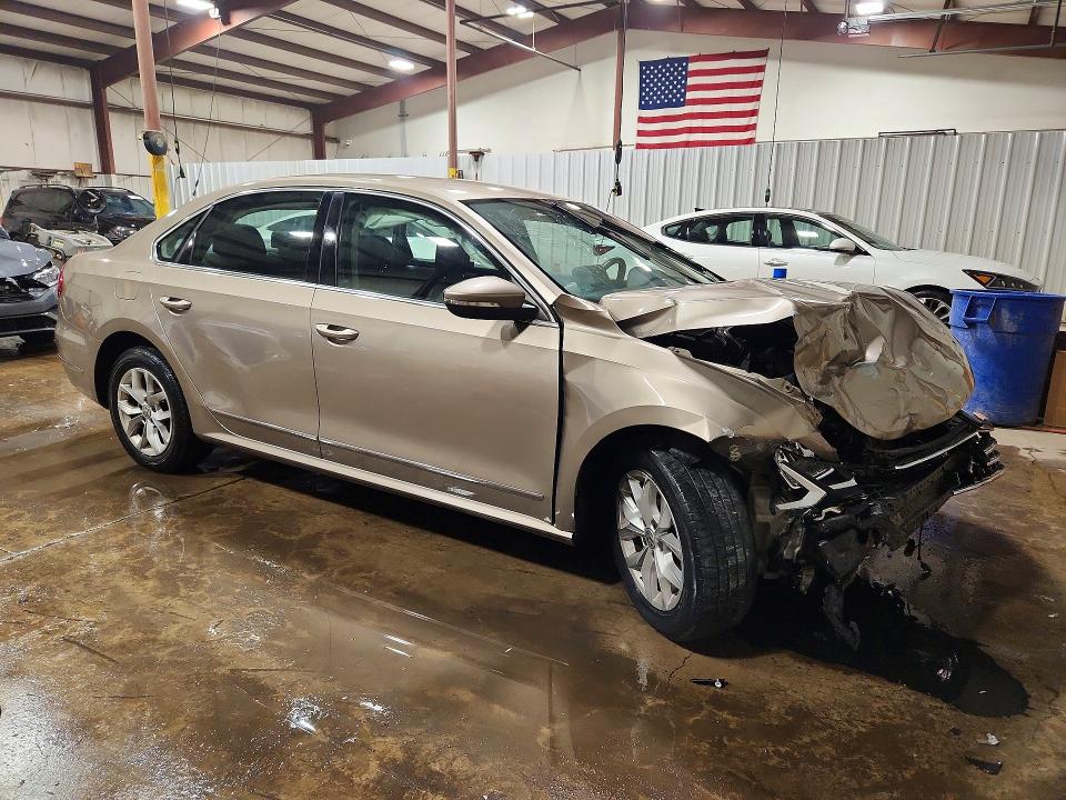 51622076 :رقم المزاد ، 1VWAT7A37GC024461 vin ، 2016 Volkswagen Passat مزاد بيع